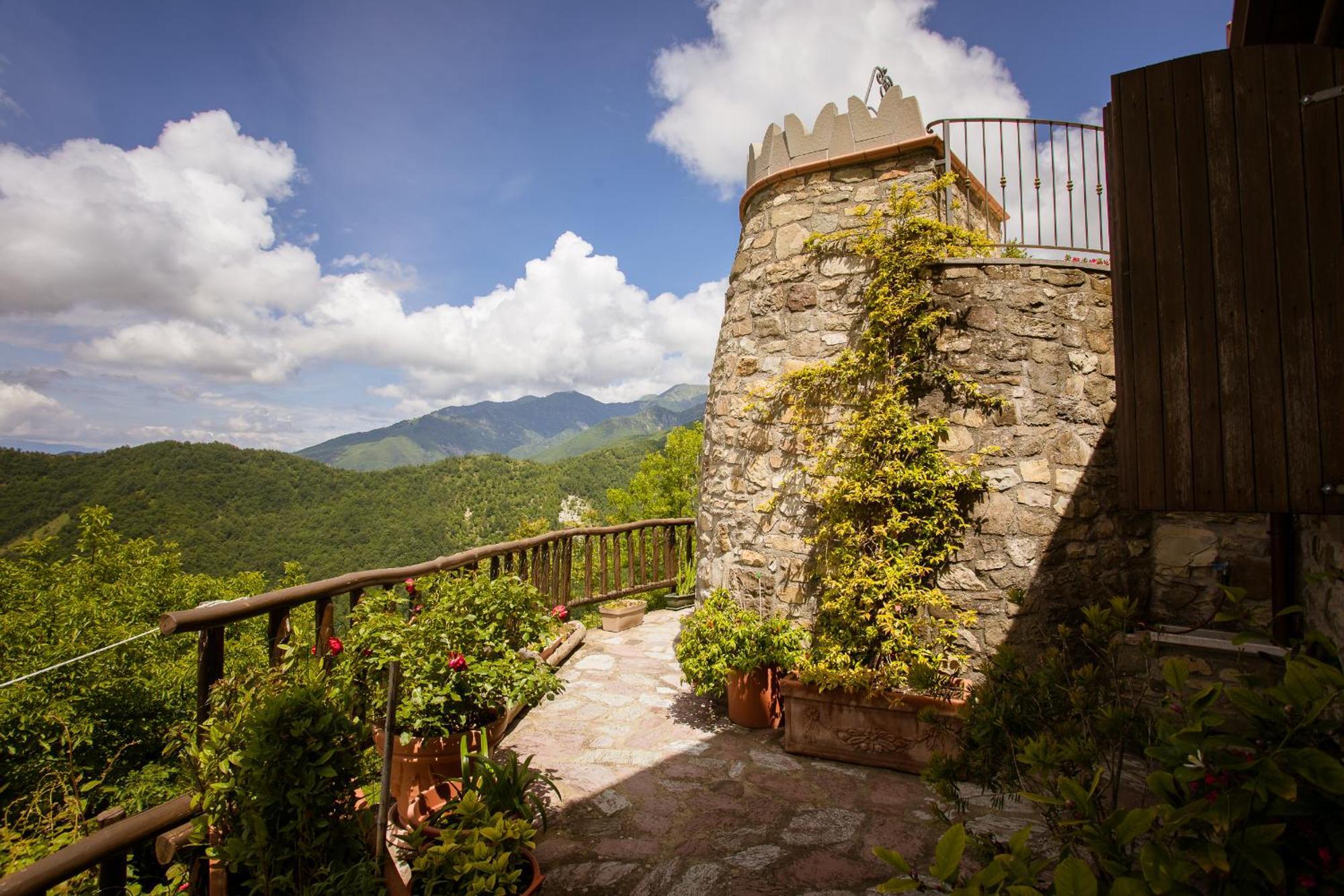 Vivi Luxury Country House Comano  外观 照片